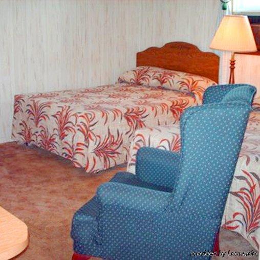 Magnuson Hotel Wauseon Room photo